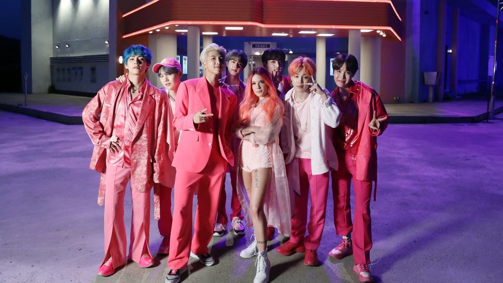 BTS ft. Halsey «Boy With Luv»