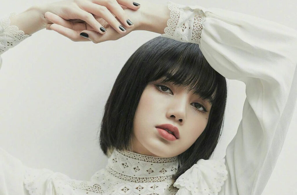Лиса для журнала Elle China