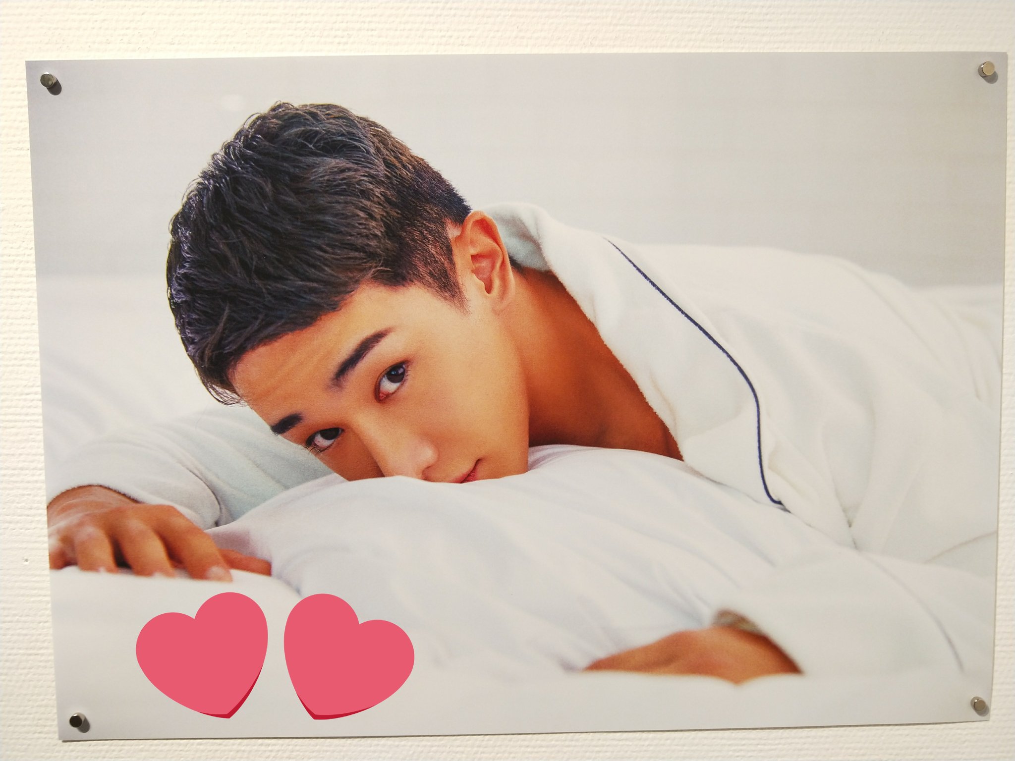 Посмотрите на горячую фотовыставку Вонхо