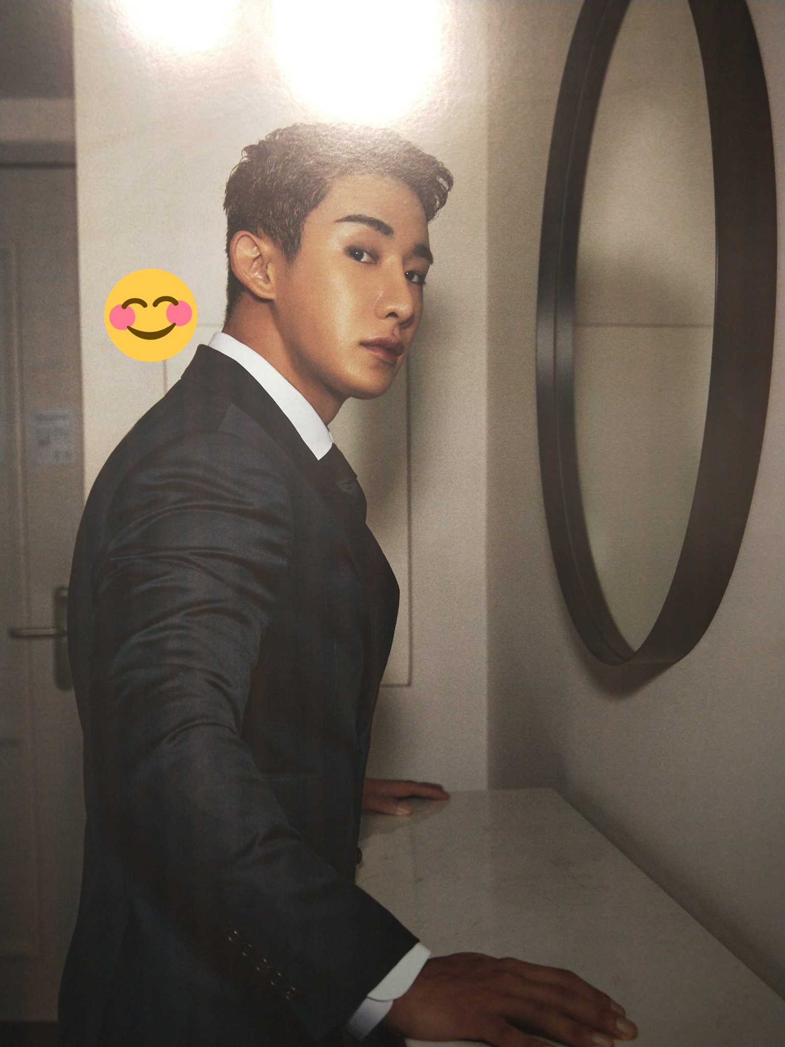 Посмотрите на горячую фотовыставку Вонхо