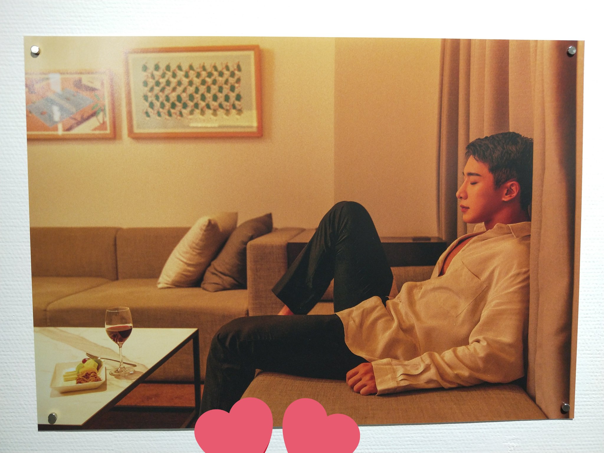 Посмотрите на горячую фотовыставку Вонхо