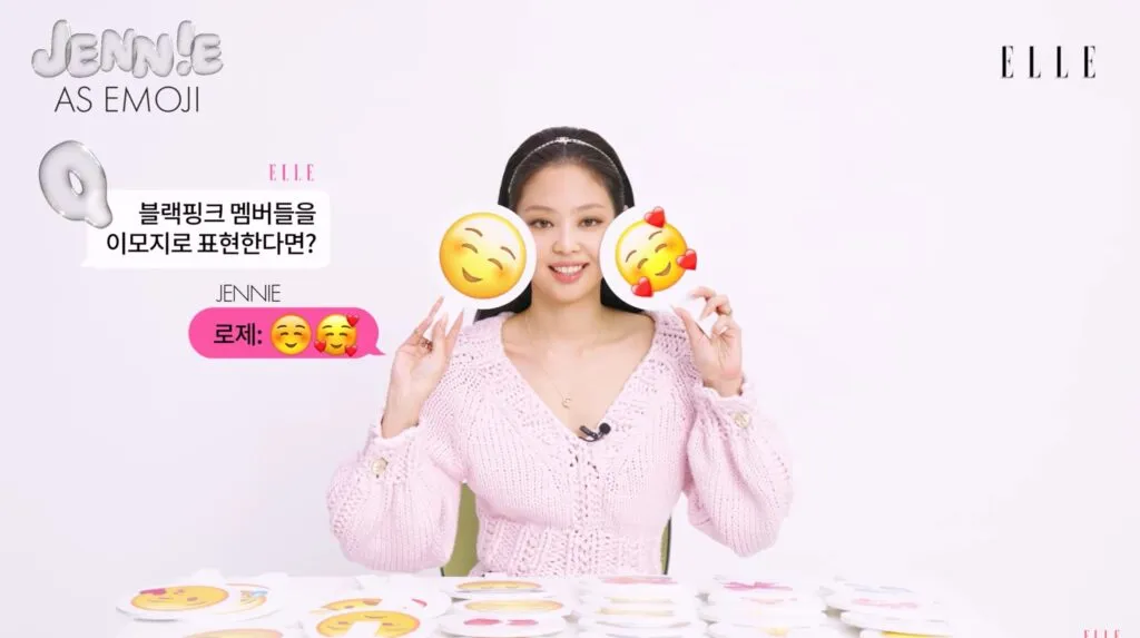 Смотрите: Дженни из BLACKPINK описывает себя, участников, свой стиль в одежде и многое другое в интервью Emoji