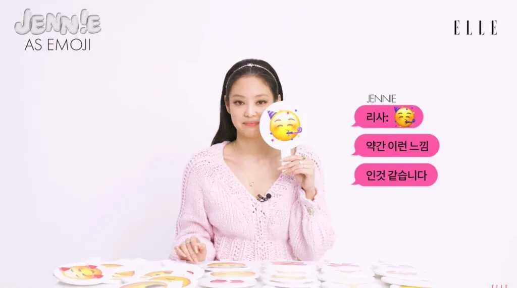 Смотрите: Дженни из BLACKPINK описывает себя, участников, свой стиль в одежде и многое другое в интервью Emoji