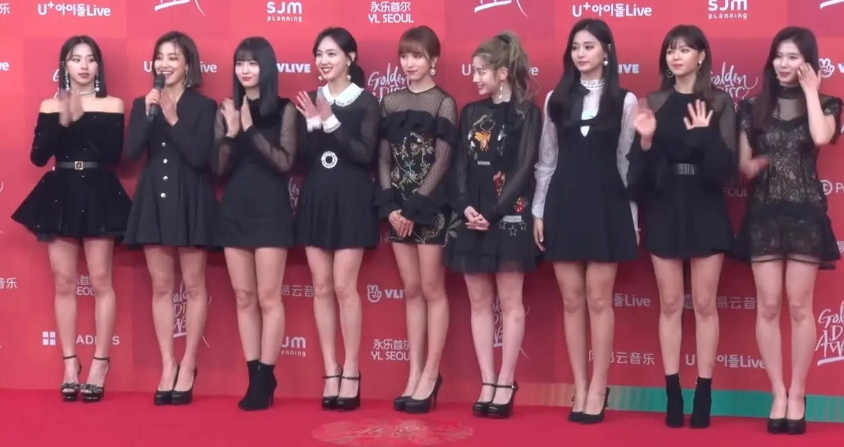 Сколько участниц Twice входят в японский лайн?