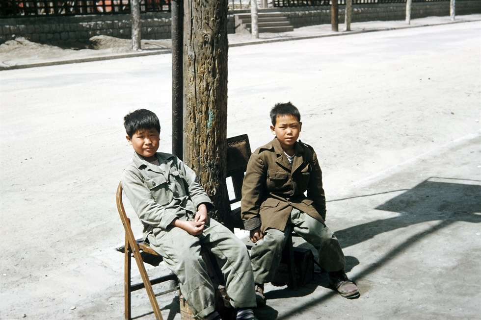 Как менялась уличная мода Кореи с 1945-х до 1990-х годов