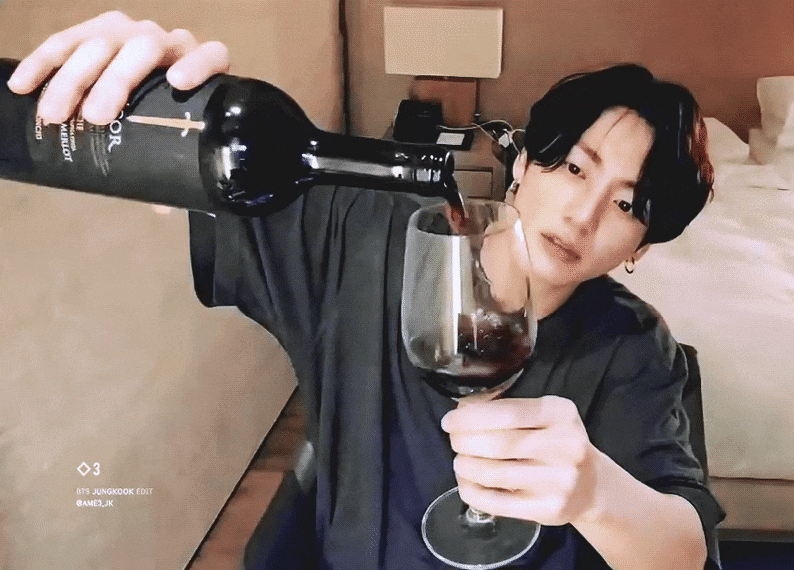 Вино, которое пьют BTS: 6 вариантов до 5000 рублей 🍷