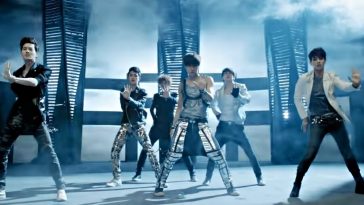 Песня EXO "MAMA" стала 13-м клипом группы, набравшим 100 миллионов просмотров