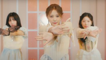 TWICE выпустили второй тизер музыкального видео "MOONLIGHT SUNRISE" онлайн