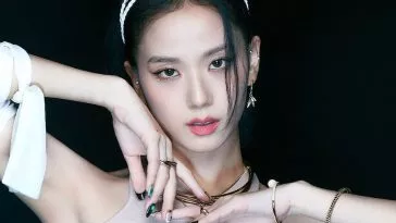 Джису из BLACKPINK приступила к съемкам за границей для своего дебютного сольного клипа