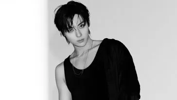 hwang-min-hyun-drops-deluxe-version-official-photos-for-“truth-or-lie”