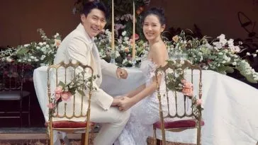son-ye-jin-shares-beautiful-photo-with-hyun-bin-in-celebration-of-1st-wedding-anniversary
