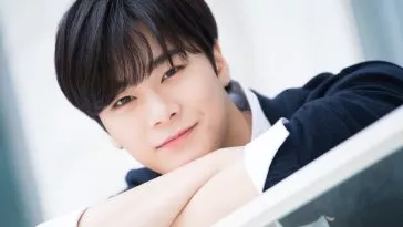 Поклонники нашли утешение в последнем посте Мунбина из ASTRO в социальных сетях