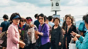 Никто не хочет, чтобы её называли «аджумма»? Вот, что нужно знать, прежде чем сказать это слово Никто не хочет, чтобы её называли «аджумма»? Вот, что нужно знать, прежде чем сказать это слово