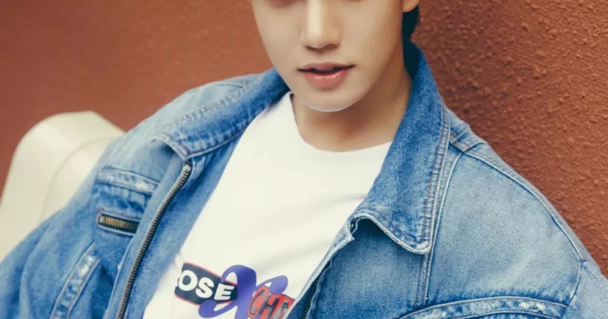 Этот айдол 4-го поколения уже выполнил свой военный долг Этот айдол 4-го поколения уже выполнил свой военный долг