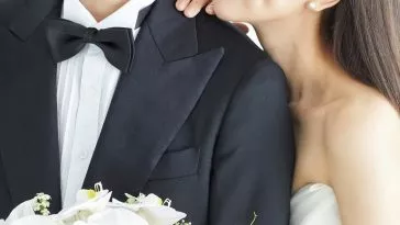 Восходящая актриса шокировала поклонников, объявив о своем замужестве и рассказав о своих отношениях, длиной 13 лет