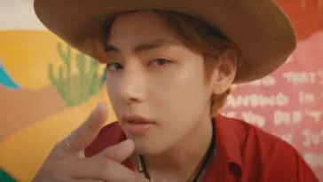 Самые "противоречивые" песни 10 кпоп-артистов, по мнению их фанатов