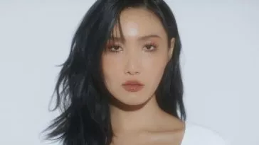 Хваса из MAMAMOO ведет переговоры о подписании контракта с P NATION