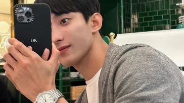 DK из SEVENTEEN привел фанатов в восторг... своими руками