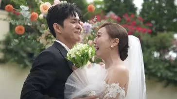 Как бы вы отреагировали, если бы ваш биас удивил вас на свадьбе? Сухо из EXO исполняет мечту своей поклонницы