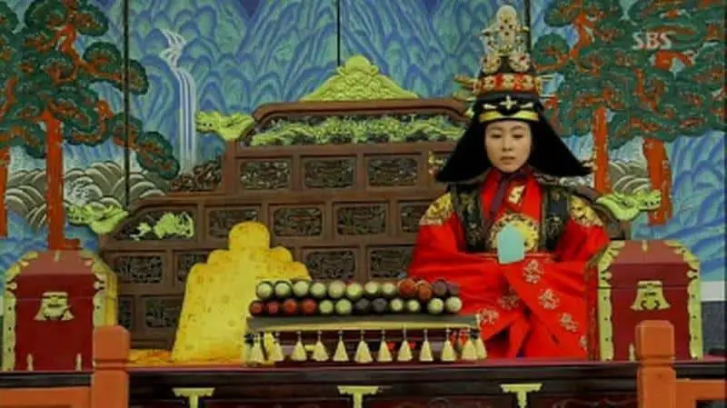 Традиционные корейские прически для королев, простых женщин, мужчин и детей