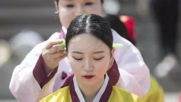 Традиционные корейские прически для королев, простых женщин, мужчин и детей Традиционные корейские прически для королев, простых людей, мужчин и детей