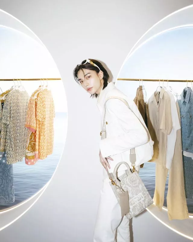 Хёнджин из Stray Kids назначен глобальным амбассадором Versace