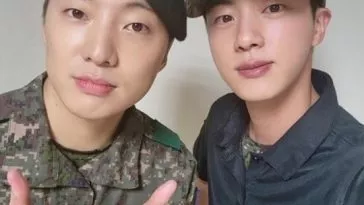 Джин из BTS и Кан Сын Юн из WINNER встретились в армии Джин из BTS и Кан Сын Юн из WINNER встретились в армии