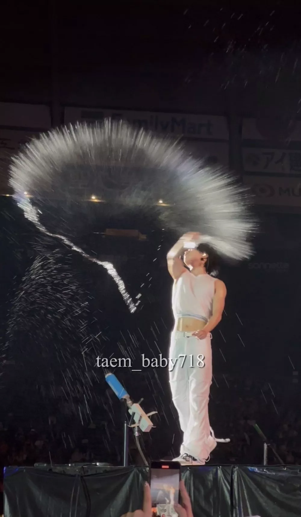 #TAEMIN is Art: коллекция HD-фотографий Тэмина с фестиваля Waterbomb в Токио