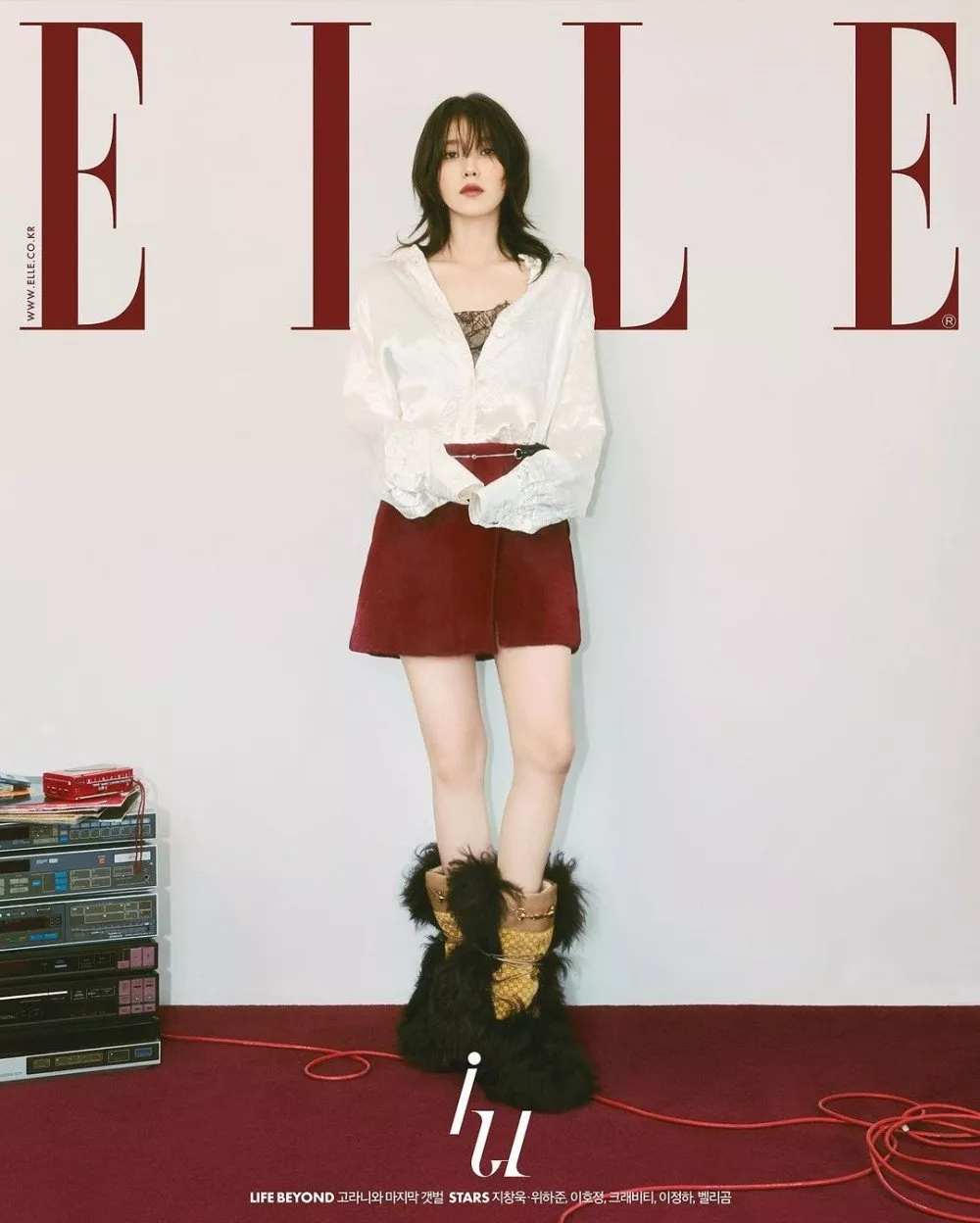 IU появилась на обложкке ELLE и рассказала о своем предстоящем альбоме