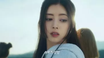 "Японская сенсация" NiziU от JYP подтвердила дебют в Корее 30-го октября "Японская сенсация" NiziU от JYP подтвердила дебют в Корее 30-го октября