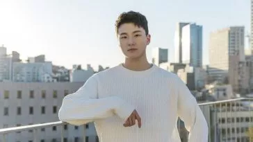 Удивительное прошлое актера Син Сын Хо: из футболиста до телехранителя Red Velvet