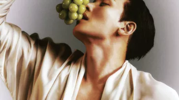 Актер Чжи Чан Ук снялся в фотосессии для GQ Актер Чжи Чан Ук снялся в фотосессии для GQ