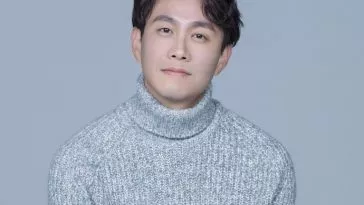 Автомобиль О Чон Се врезался в сельскохозяйственный культиватор, в результате чего погиб 60-летний мужчина и пострадала его жена Автомобиль О Чон Се врезался в сельскохозяйственный культиватор, в результате чего погиб 60-летний мужчина и пострадала его жена