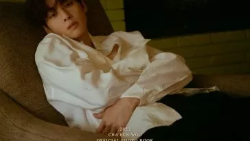 Певец и актер Ча Ын У продемонстрирует свои визуальные эффекты в новой фотокниге