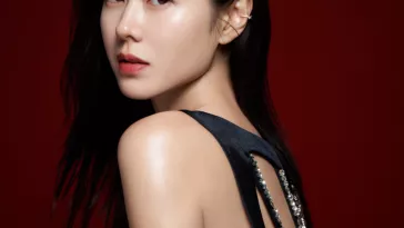 Актриса Сон Е Чжин стала новым лицом косметического бренда KOHONJIN