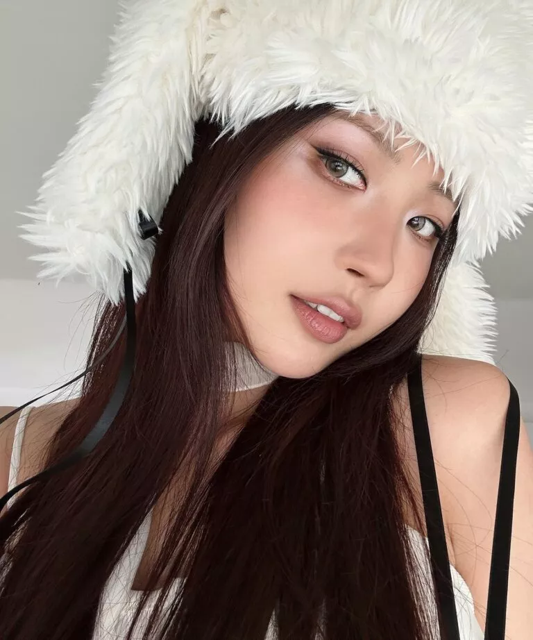Корейские звезды вспоминают "ледяной" макияж из 80-х