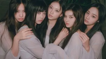 NewJeans попали в список "100 лучших альбомов года" по версии Rolling Stone