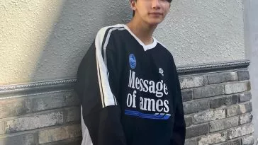 Джонхан из SEVENTEEN перенес операцию на лодыжке и возьмет перерыв