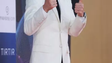 Ю Джэсок покупает землю и виллу в Нонхёндоне за 20 миллиардов вон