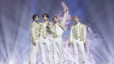 SHINee отпраздновали 16-летие в полном составе