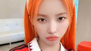 Соён из (G)I-DLE ответила на слухи об уходе из CUBE